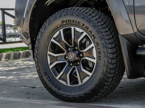 Used 2023 Toyota Tacoma TRD Sport AWD/4WD image 65