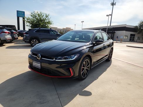 New 2026 Volkswagen Jetta GLI Autobahn FWD image 3
