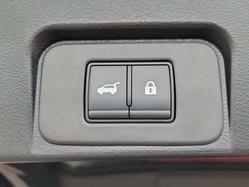 New 2026 Nissan Rogue SV w/ SV Premium Package image 9