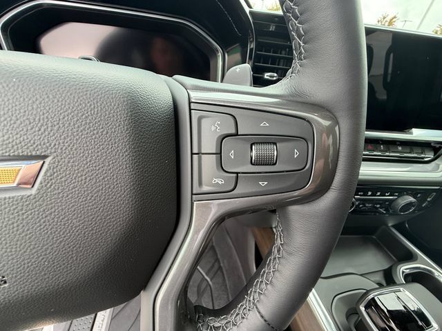 Used 2026 Chevrolet Silverado 1500 High Country AWD/4WD image 24