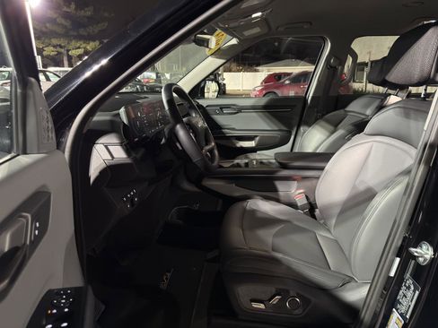 Used 2024 Kia EV9 Light Long Range image 25