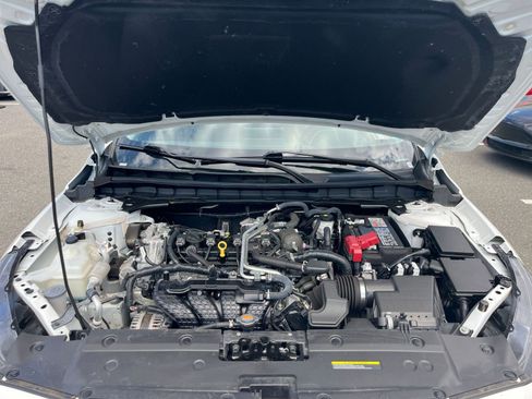 Used 2025 Nissan Altima 2.5 SV image 33