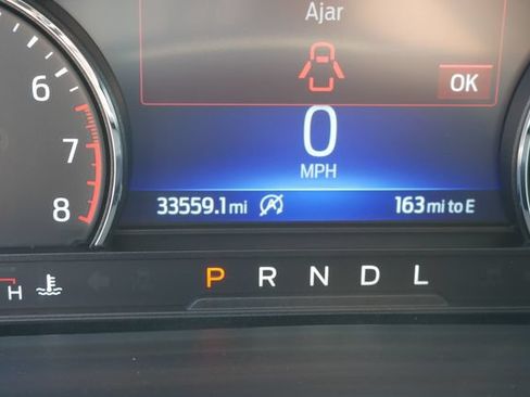 Used 2023 Ford Explorer XLT w/ Equipment Group 202A AWD/4WD image 21