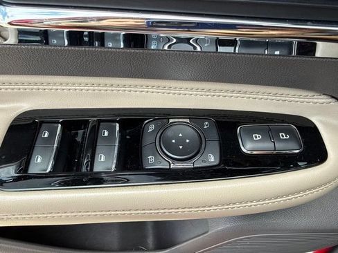Used 2020 Lincoln Corsair FWD w/ Premium Package image 16