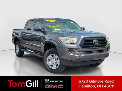 Used 2023 Toyota Tacoma SR AWD/4WD image 1