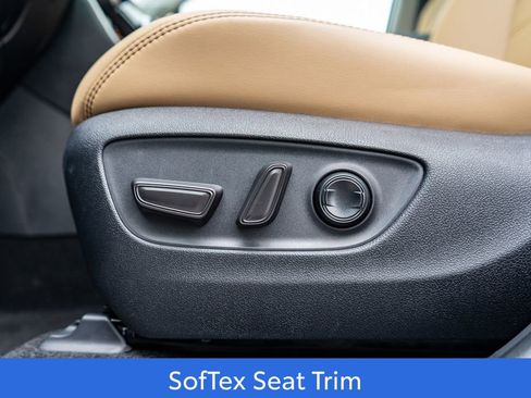 New 2025 Toyota RAV4 Limited image 22