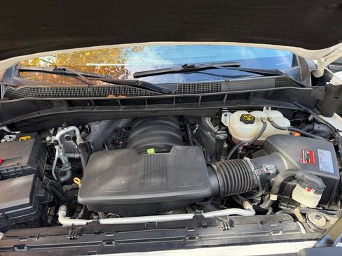 Used 2020 Chevrolet Silverado 1500 LT w/ All-Star Edition image 19