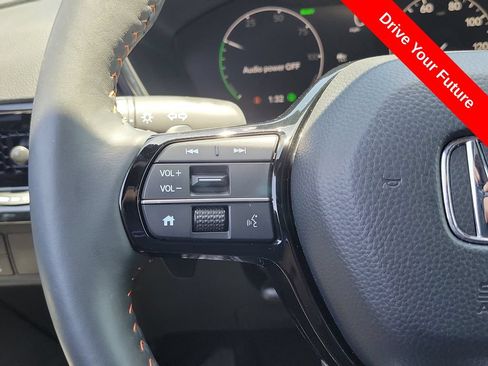 Used 2023 Honda CR-V Sport Touring image 7