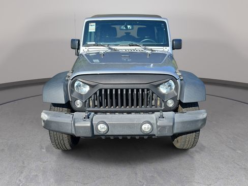 Used 2018 Jeep Wrangler Unlimited Sport S AWD/4WD image 2