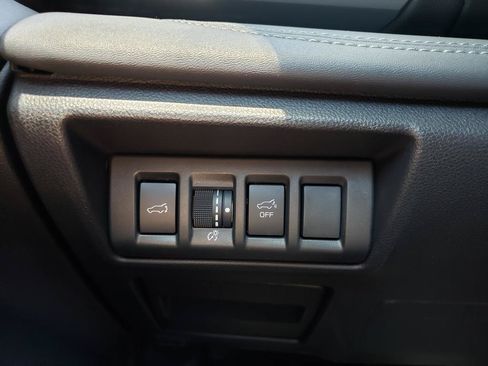 Used 2024 Subaru Outback Limited AWD/4WD image 19
