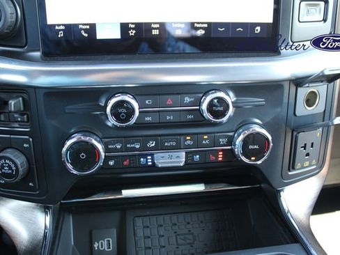 Used 2025 Ford F150 King Ranch w/ FX4 Off-Road Package image 17