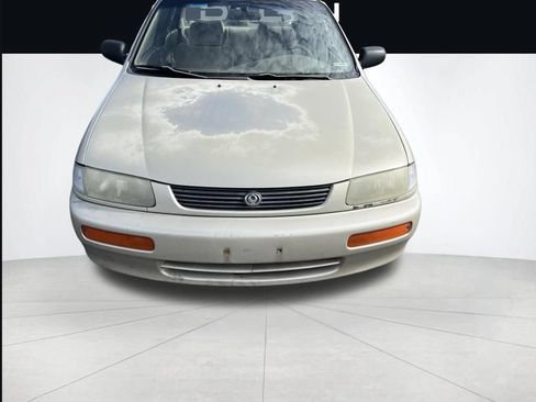 Used 1996 MAZDA Protege FWD image 8