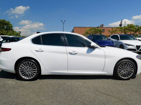 Used 2017 Alfa Romeo Giulia Ti w/ TI Lusso Package image 9