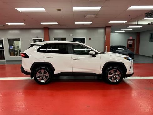 Certified 2025 Toyota RAV4 XLE w/ Convenience Package AWD/4WD image 3