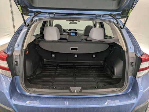 Used 2018 Subaru Crosstrek 2.0i Premium w/ Eyesight System image 32