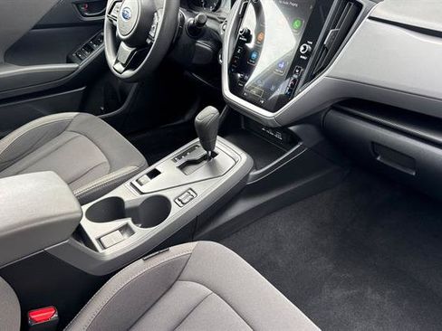 Used 2025 Subaru Crosstrek 2.5i Premium AWD/4WD image 17