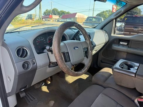 Used 2006 Ford F150 XLT AWD/4WD image 10