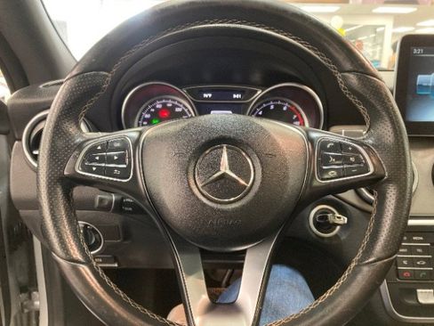 Used 2018 Mercedes-Benz CLA 250 image 29