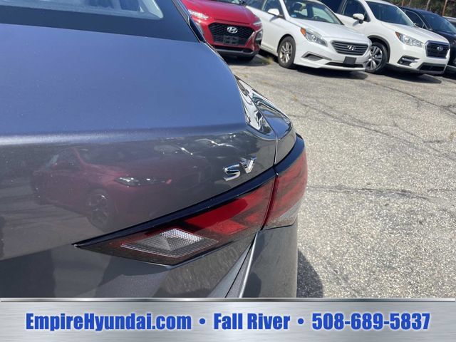 Used 2024 Nissan Sentra SV FWD image 6