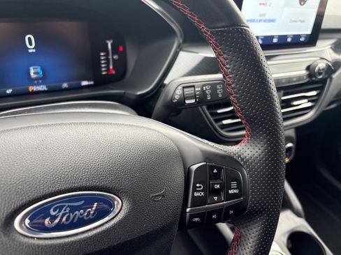 Used 2023 Ford Escape ST-Line image 26