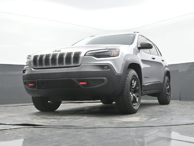 Used 2021 Jeep Cherokee Trailhawk w/ Trailer Tow Group AWD/4WD image 54