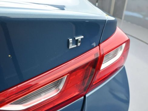 Used 2025 Chevrolet Malibu LT FWD image 38