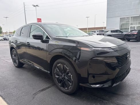 Used 2025 Nissan Murano Platinum w/ Cargo Package AWD/4WD image 2