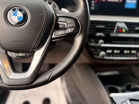 Used 2017 BMW 540i xDrive 540i xDrive image 19