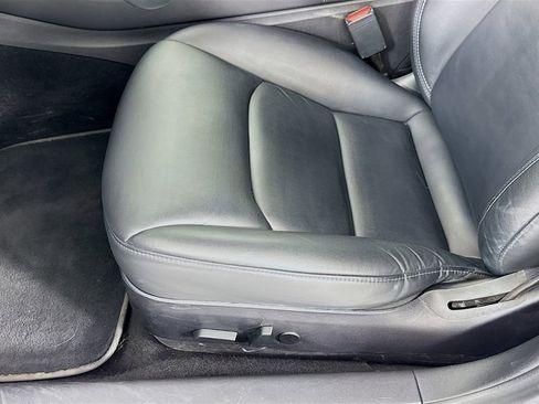 Used 2018 Tesla Model 3 image 12