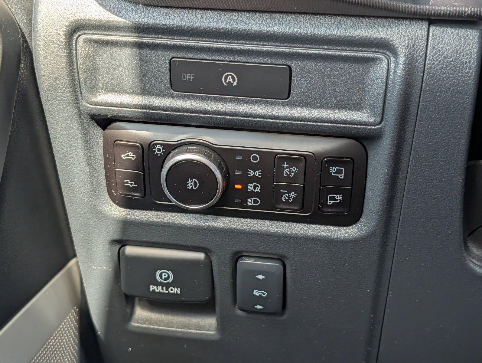 Used 2025 Ford F150 Raptor AWD/4WD image 28