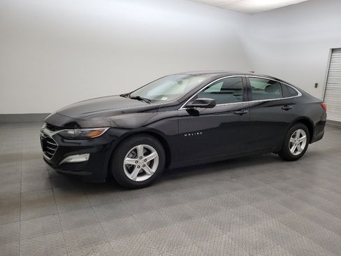 Used 2020 Chevrolet Malibu LS w/ Driver Confidence Package II FWD image 2
