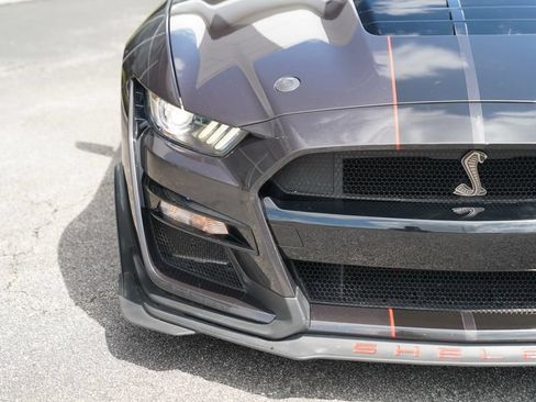 Used 2022 Ford Mustang Shelby GT500 w/ Technology Package RWD image 40