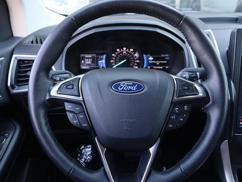 Certified 2024 Ford Edge SEL image 10