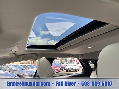 Used 2023 MAZDA CX-30 AWD 2.5 S w/ Premium Package image 23