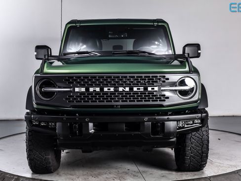 Used 2022 Ford Bronco Badlands image 9