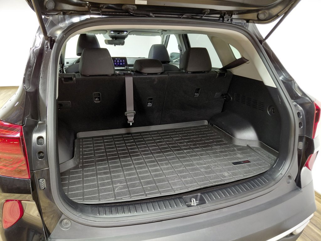Used 2022 Kia Seltos EX AWD/4WD image 46