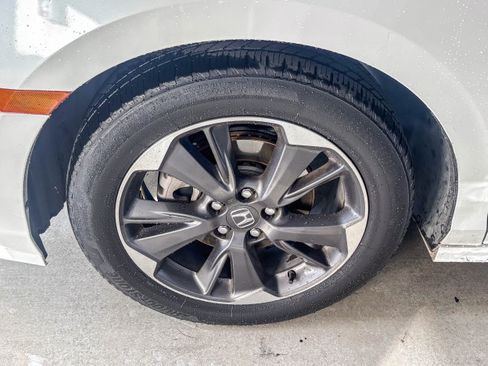 Used 2022 Honda Odyssey Elite image 11