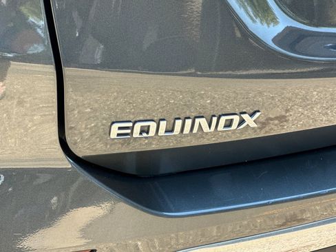 Used 2018 Chevrolet Equinox LS FWD image 21