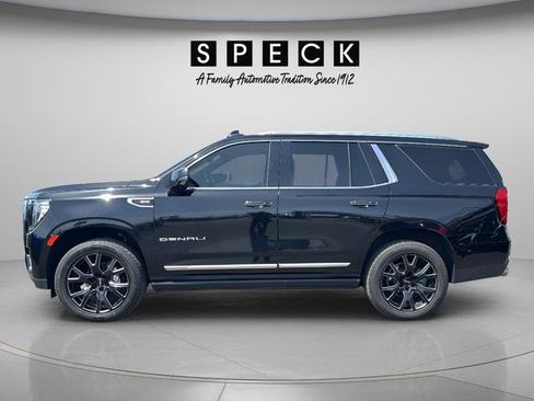 Used 2021 GMC Yukon Denali w/ Denali Ultimate Package AWD/4WD image 2