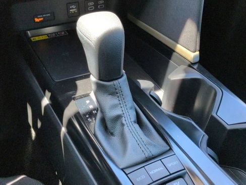 Certified 2025 Toyota Camry LE w/ Convenience Package FWD image 15