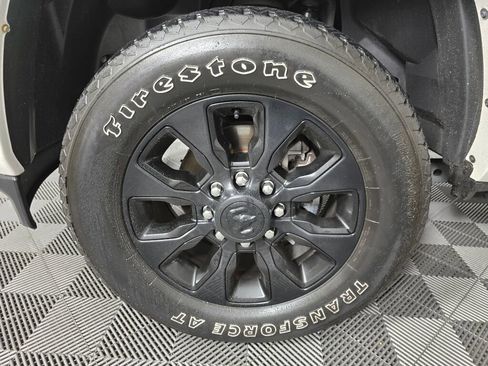 Used 2024 RAM 2500 Limited image 11