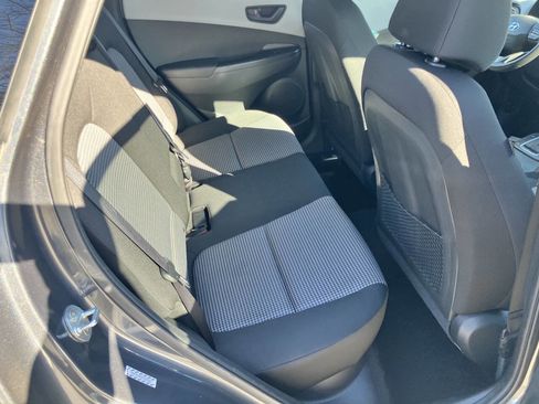 Used 2019 Hyundai Kona SEL image 28