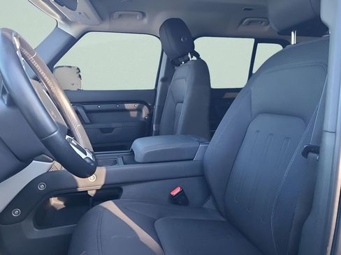 Used 2022 Land Rover Defender 110 image 25