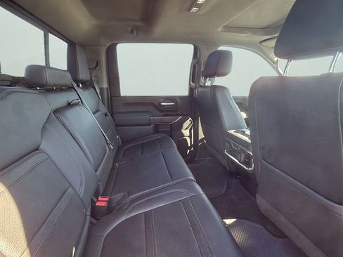 Used 2023 GMC Sierra 2500 Denali w/ Denali Black Diamond Edition image 18