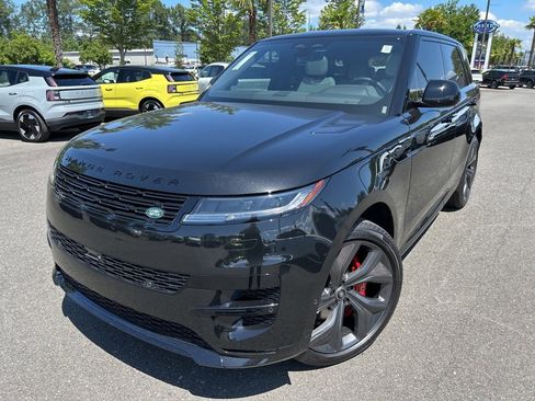 New 2025 Land Rover Range Rover Sport Dynamic SE image 1