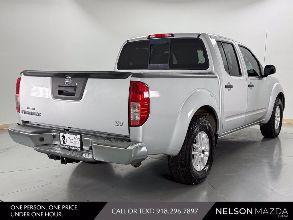 Used 2019 Nissan Frontier SV RWD image 6
