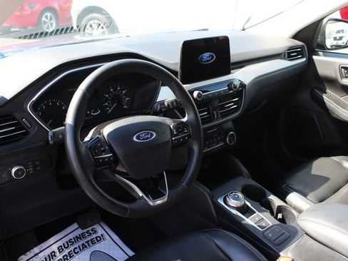 Used 2022 Ford Escape SEL image 14