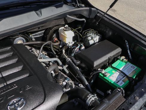 Used 2021 Toyota Tundra SR5 image 12