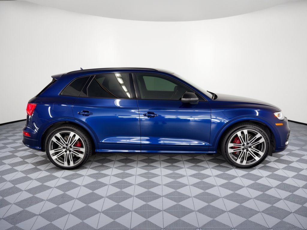 Used 2020 Audi SQ5 Premium Plus w/ Premium Plus Package AWD/4WD image 8