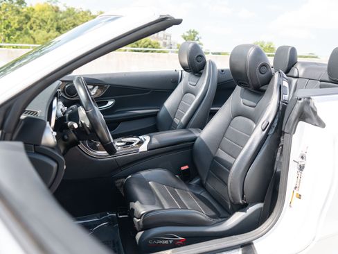 Used 2019 Mercedes-Benz C 300 Cabriolet image 11